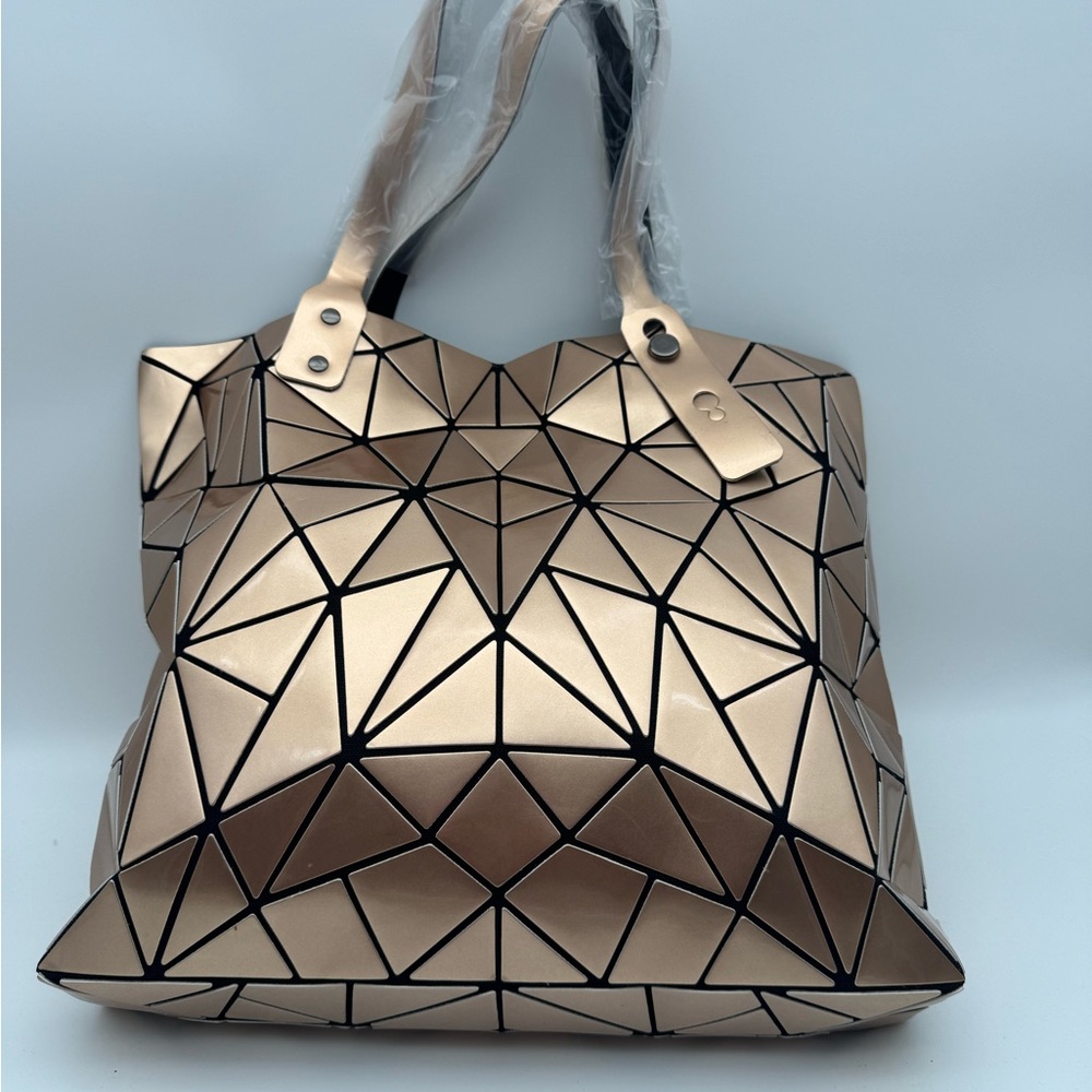Geometric Gold Tote Bag - Picture 4 of 11